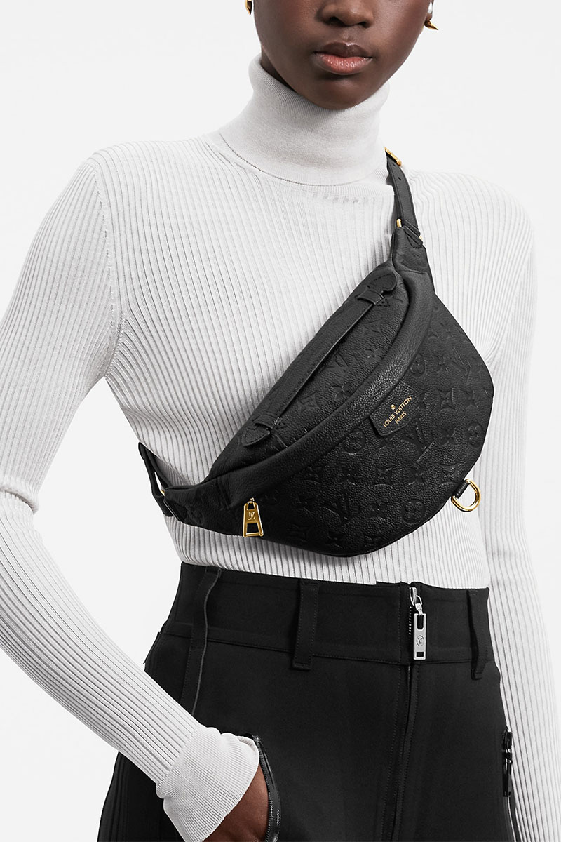 Lоuis Vuittоn Кожаная сумка на пояс Monogram All-over 23x16x10 см