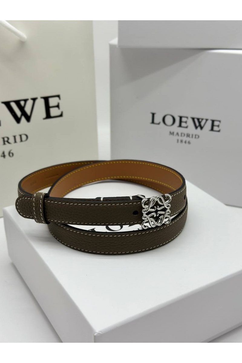 Loewe Женский кожаный ремень Anagram - ширина 2 см, длина 75 / 80 / 85 / 90 см (2 расцветки)
