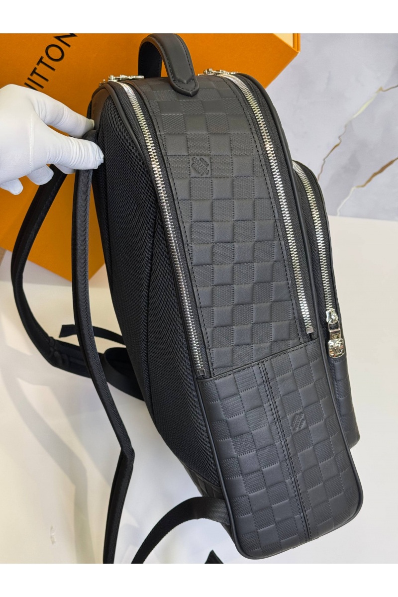 Lоuis Vuittоn Кожаный рюкзак Damier Infini premium 40x31x15 см
