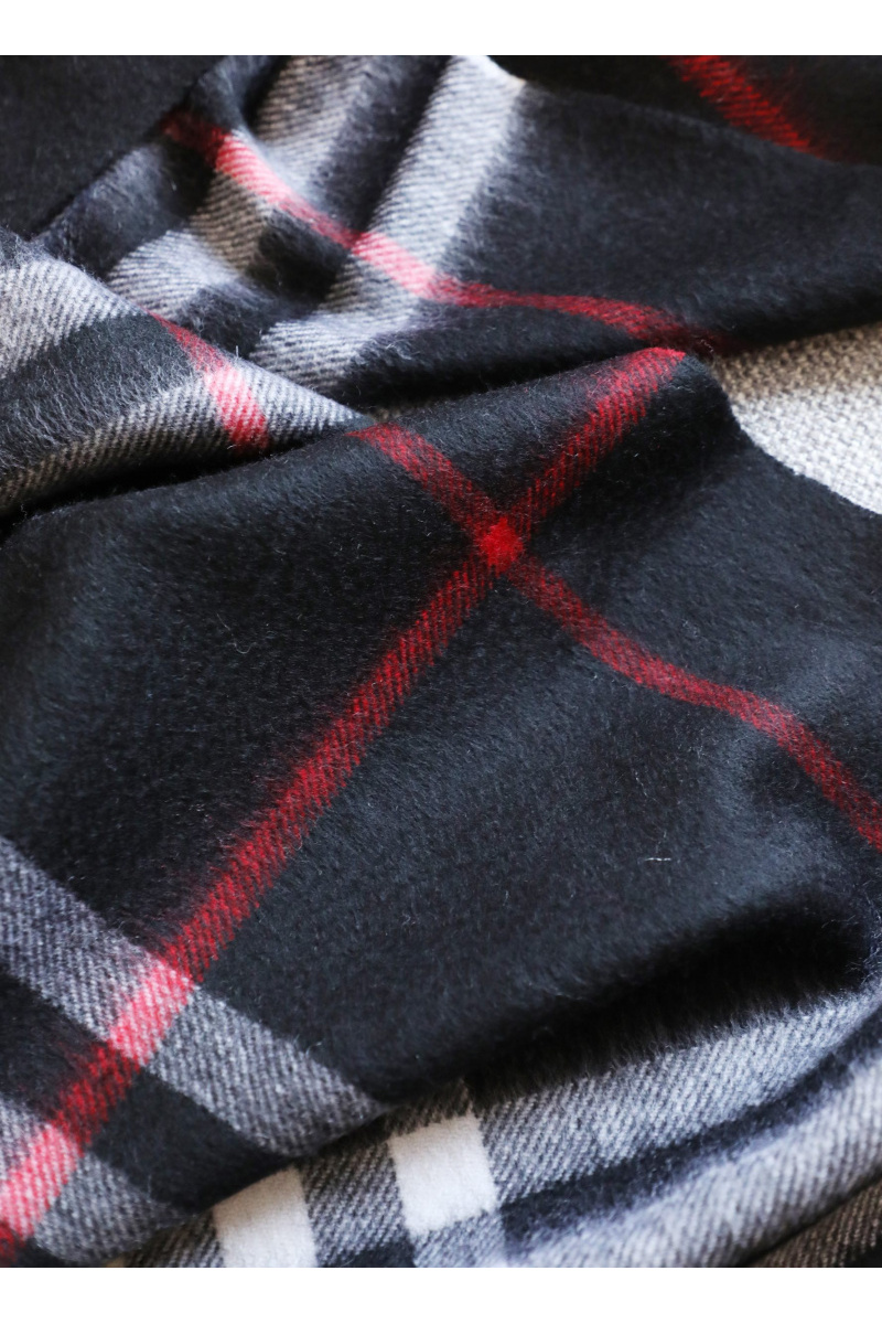 Burberry Шарф two-tone Check premium 168x30 см - Black