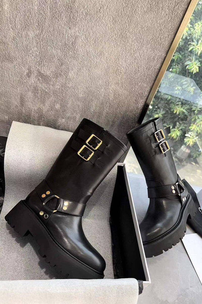 Celine Женские сапоги из кожи 