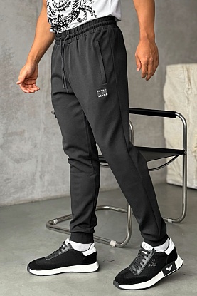 Спортивные штаны чёрного цвета logo-embroidered 