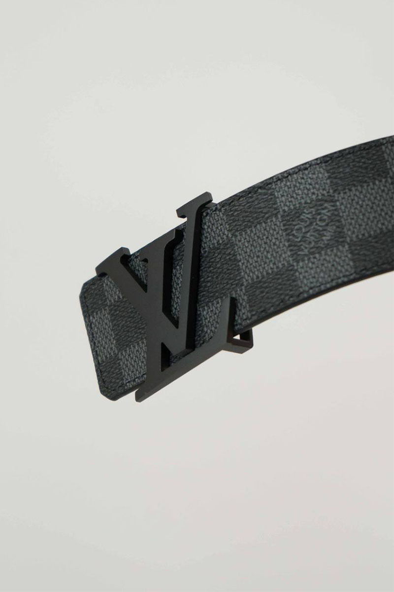 Lоuis Vuittоn Кожаный ремень Initiales Damier Graphite (длина 85 - 115 см)