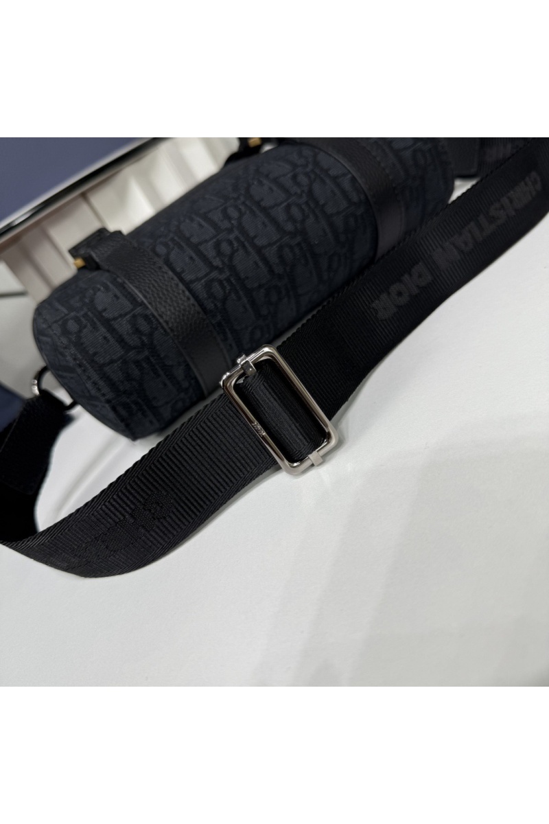 Dior Сумка Hit The Road Premium 24x18x8 см