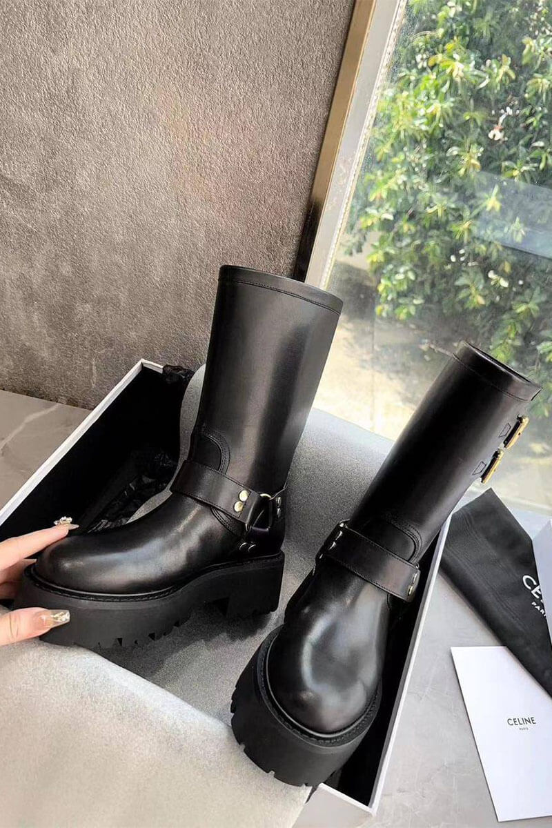 Celine Женские сапоги из кожи 