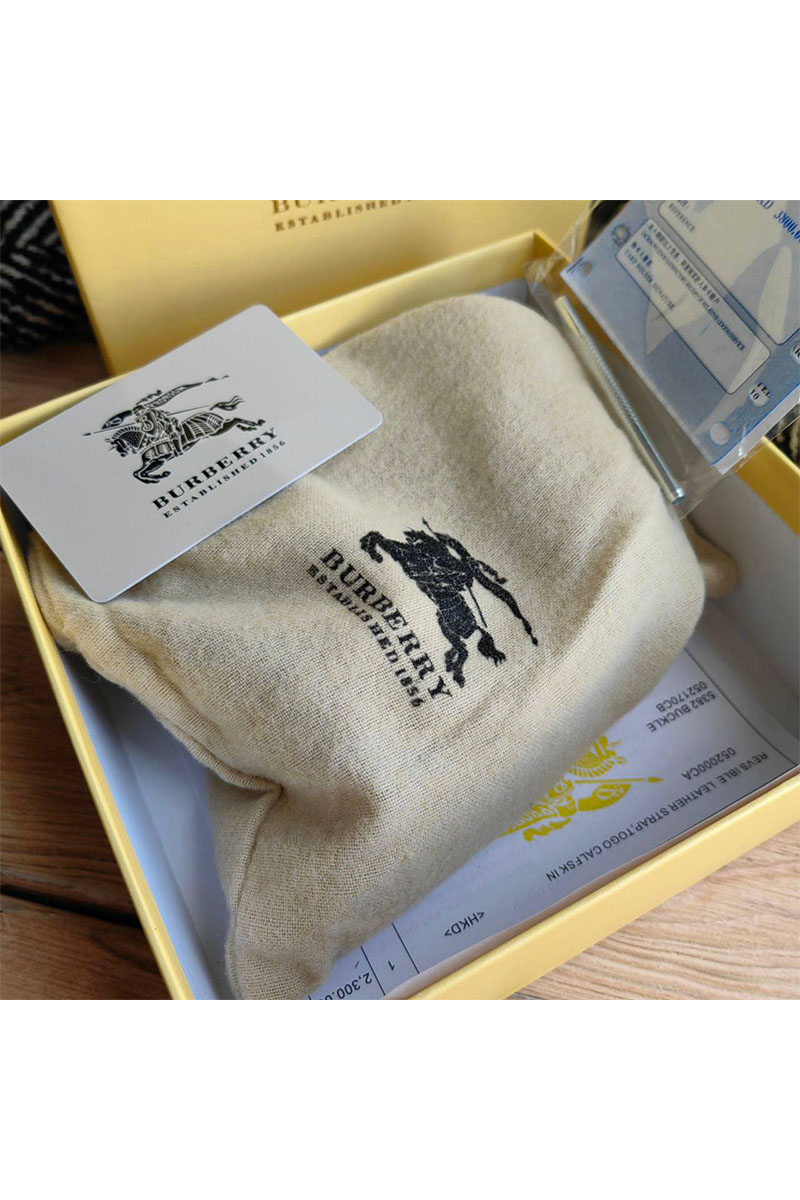 Burberry Кожаный ремень (длина 105 / 110 см)