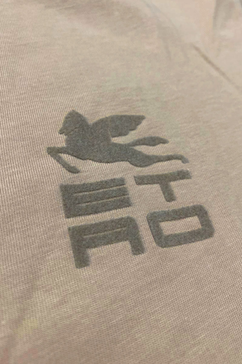 Etro Футболка бежевого цвета Pegasus