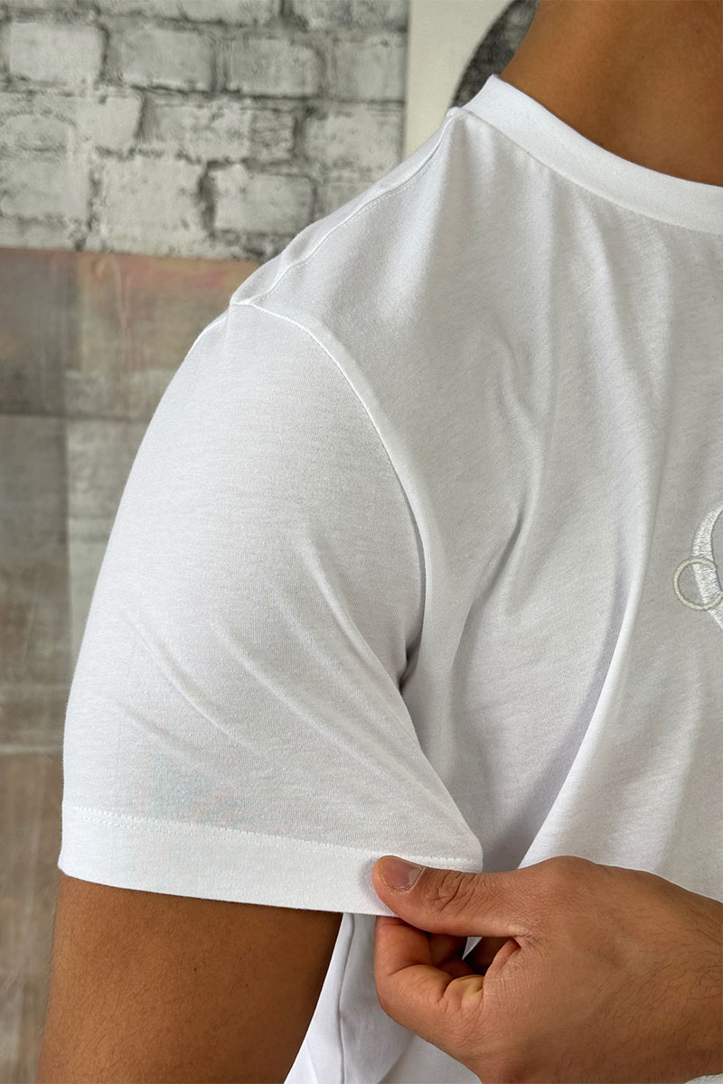 Calvin Klein Футболка белого цвета embroidered-logo