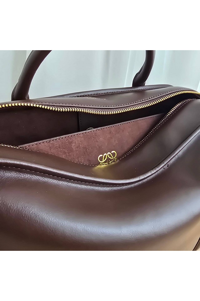 Loewe Кожаная сумка Amazona 27x18 см
