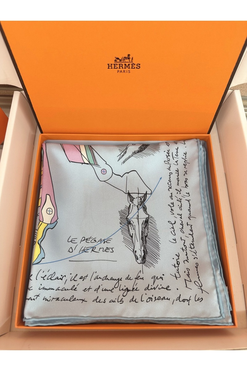 Hermes Платок Harnais Le Pegase premium 87x88 см