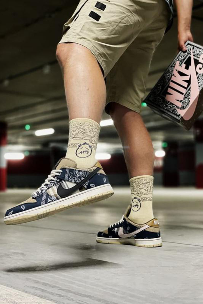 Nike Кроссовки SB Dunk Low x Travis Scott "Cactus Jack"