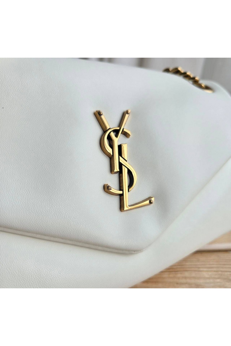 Yves Saint Laurent Кожаная сумка Calypso 24x11 см