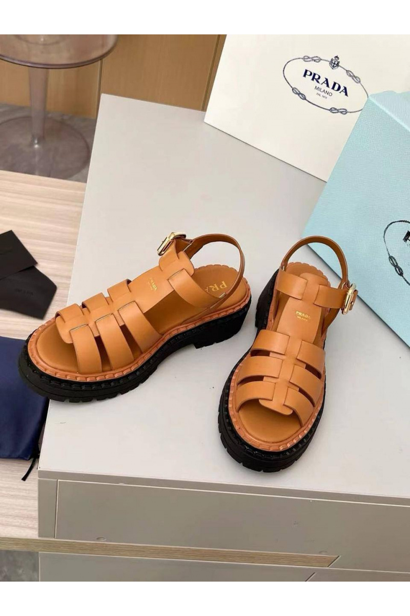 Prada Женские кожаные сандалии на платформе Fisherman