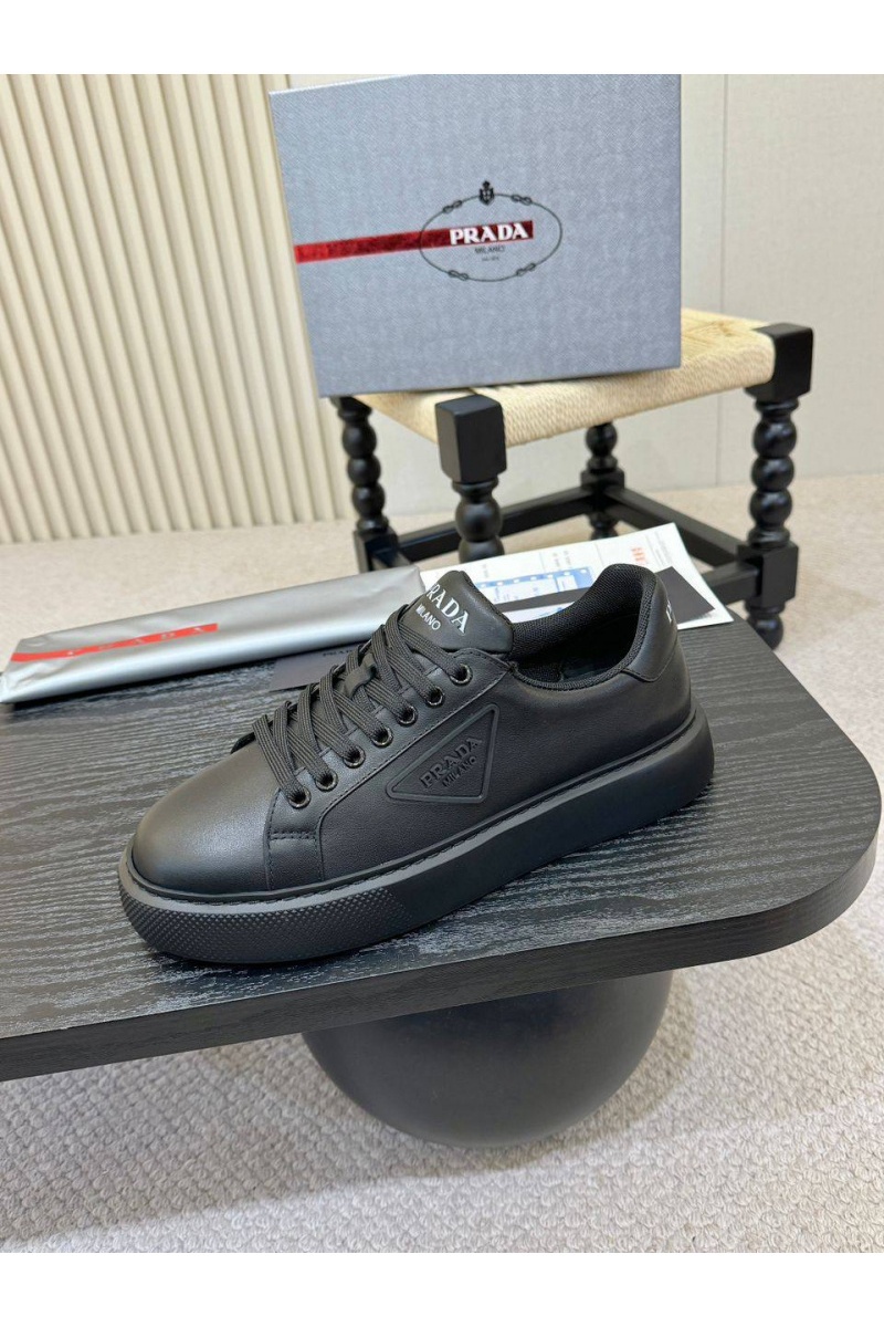 Prada Мужские кожаные кроссовки 