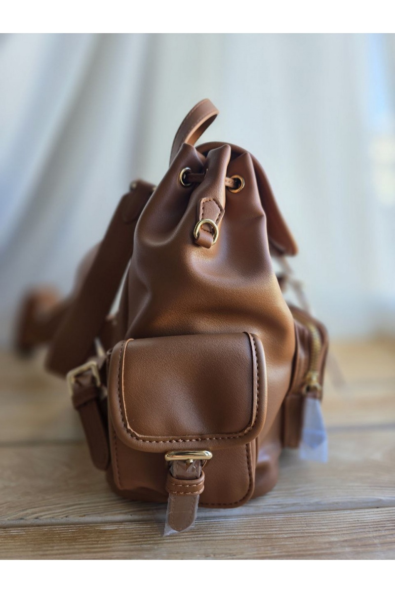 MIU MIU Кожаный рюкзак 30x25 см - Brown