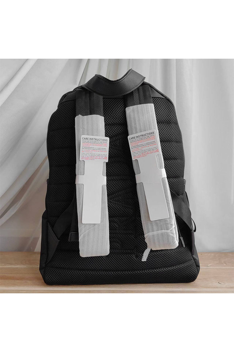 Prada Нейлоновый рюкзак logo-plaque 40x30 см