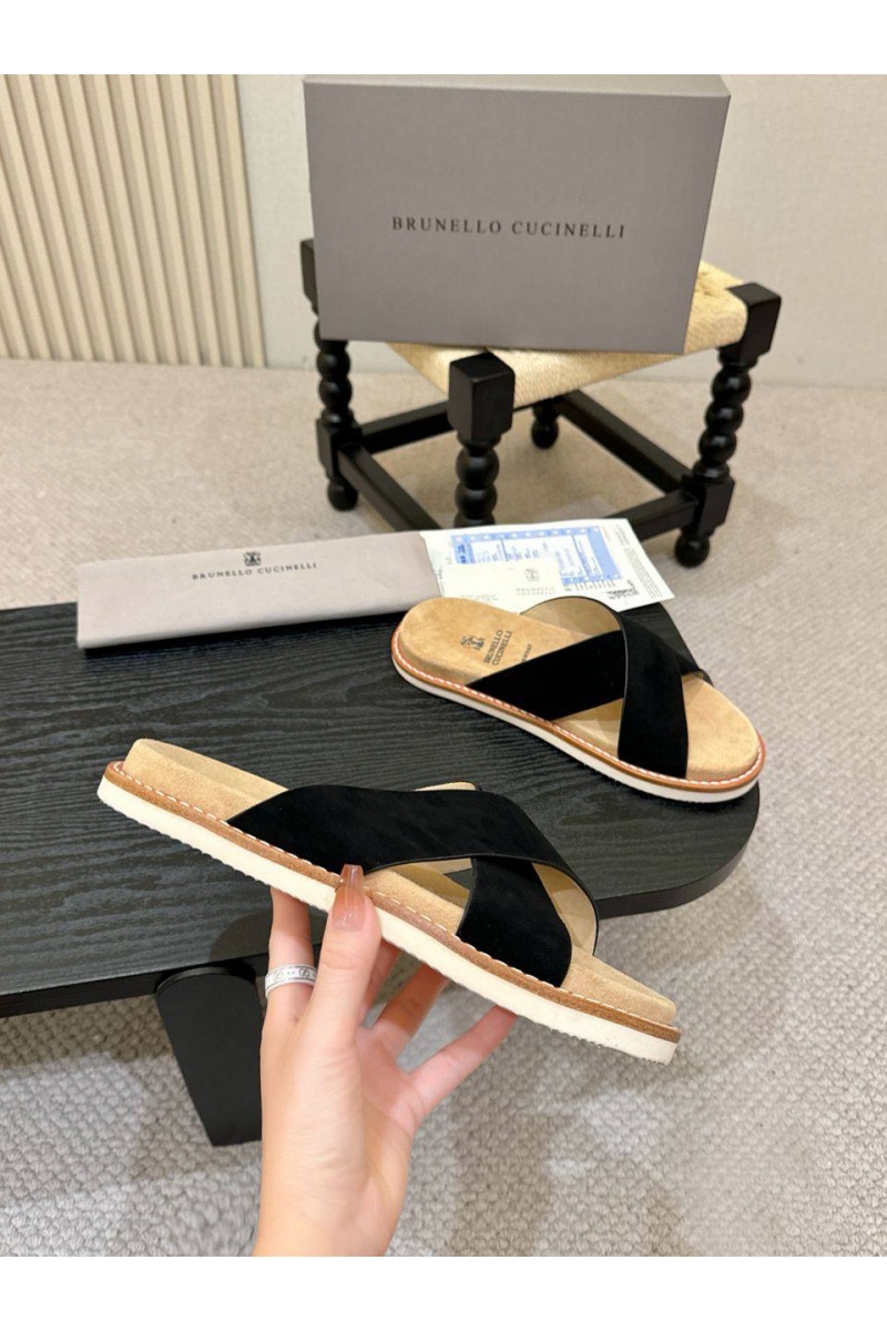 Brunеllо Сuсinеlli Замшевые шлёпанцы Crossover