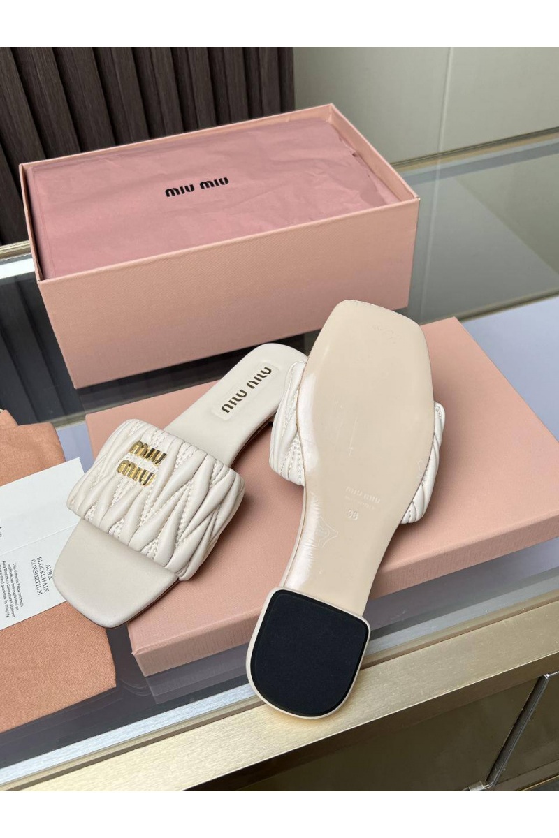 MIU MIU Женские шлёпанцы Premium - White