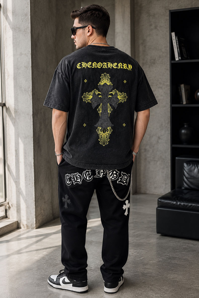 Designer Clothing Чёрная оверсайз футболка Gothic logo 