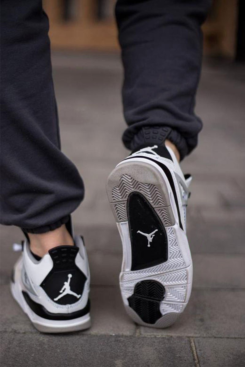 Nike Кроссовки AJ4 Retro "Military Black"