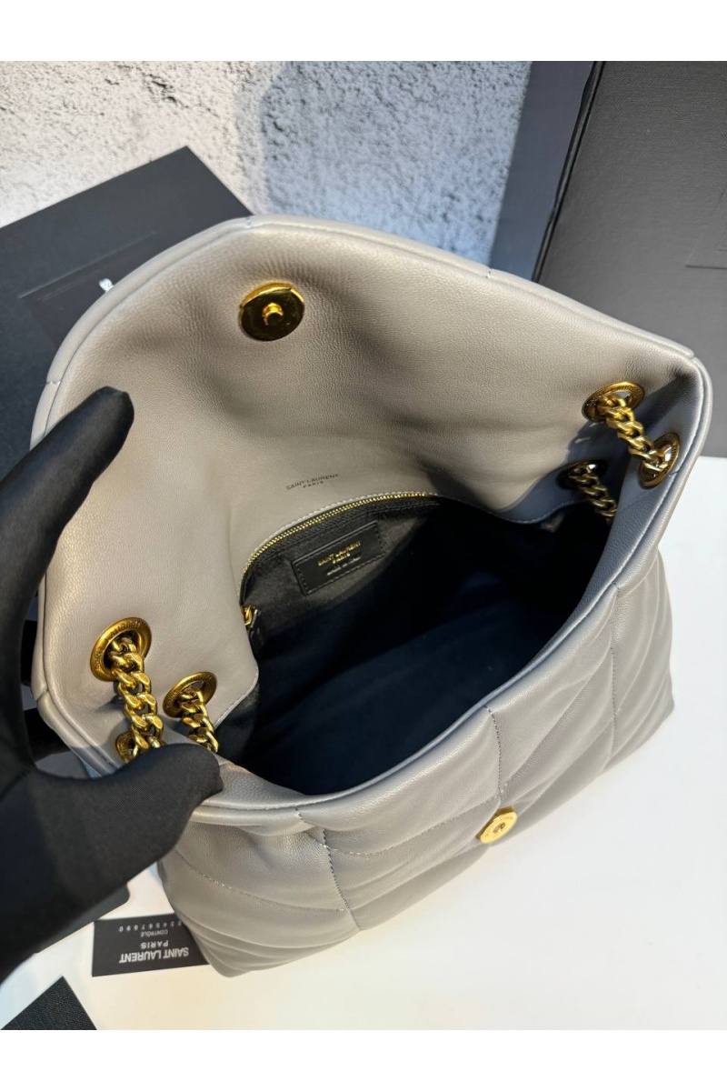 Yves Saint Laurent Кожаная сумка LouLou premium 28x17x9 см
