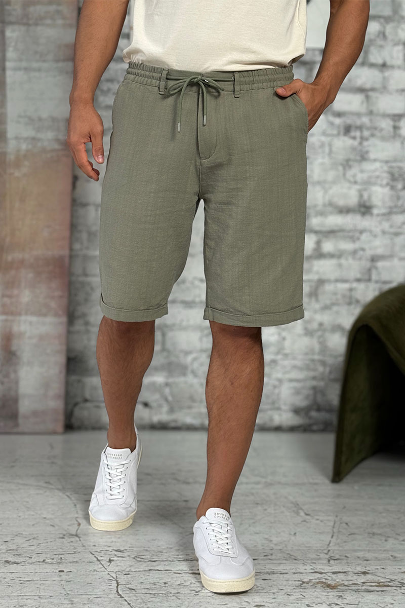 Emporio Armani EA7 Мужские шорты цвета хаки 