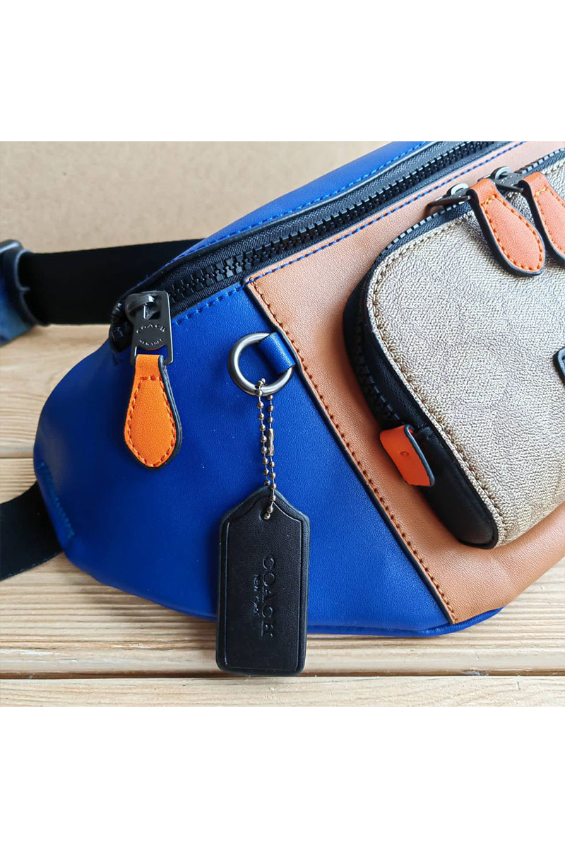 Coach Кожаная сумка на пояс Coach Track - Beige / Blue