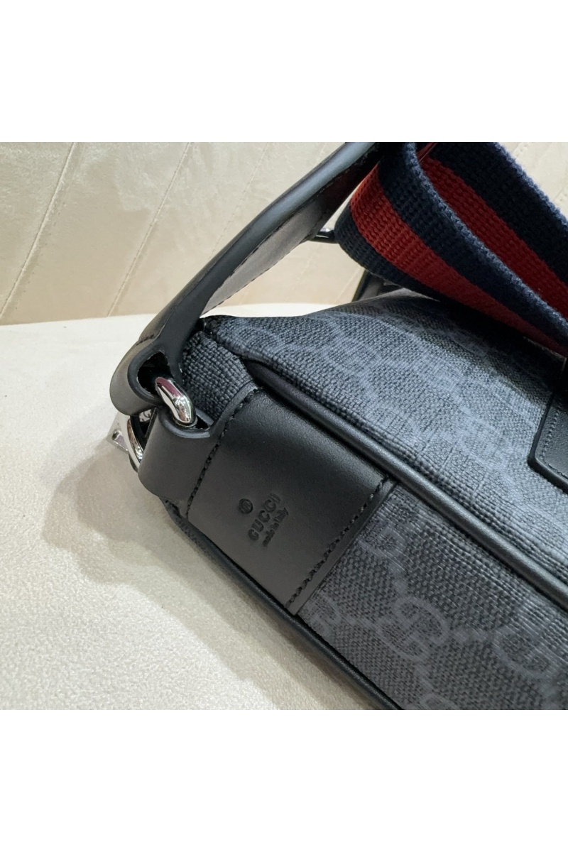 Gucci Кожаная сумка GG Messenger Premium 30x27x4.5 см
