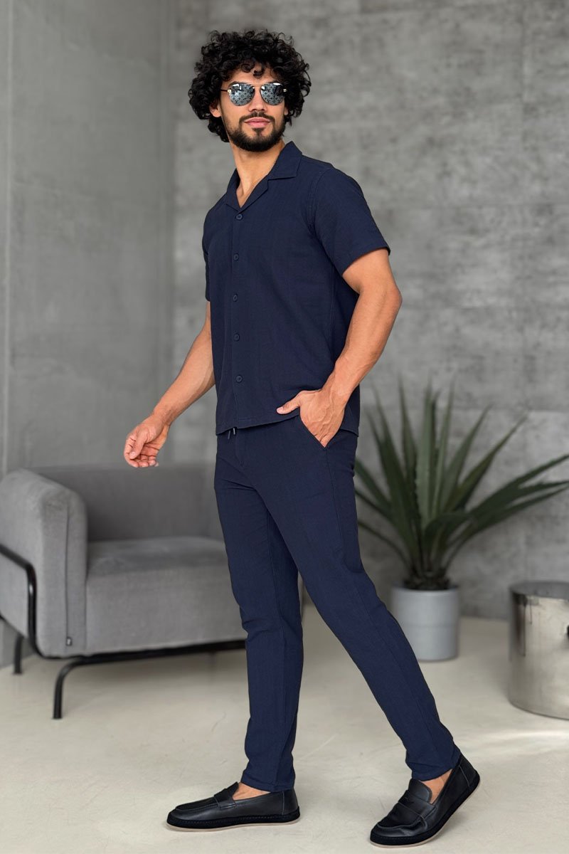 Loro Piana Мужской костюм тёмно-синего цвета