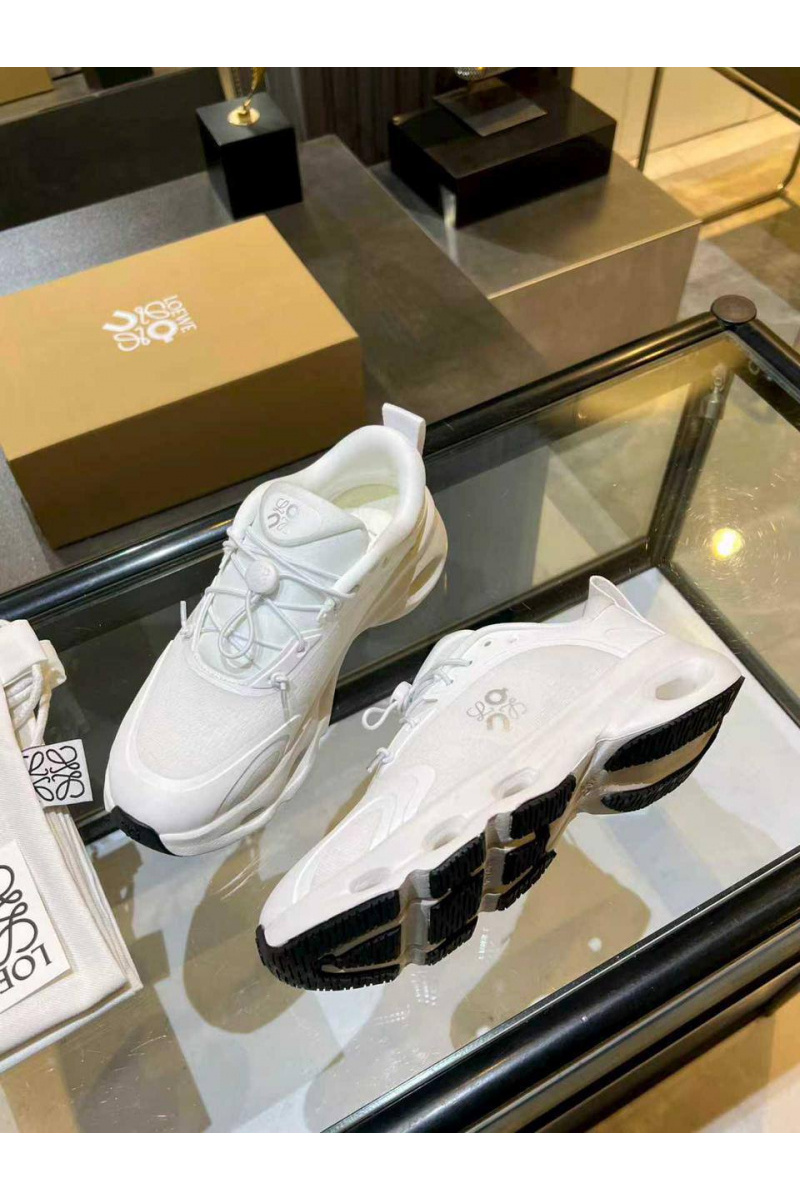 Loewe Женские кроссовки On Cloudsolo premium