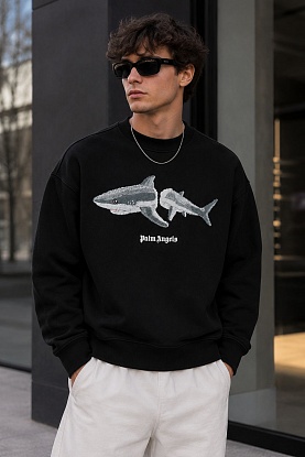 Чёрный оверсайз свитшот Shark