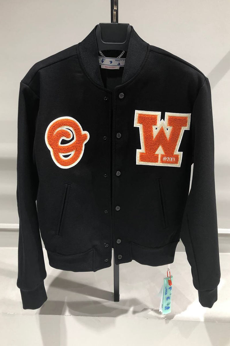 Off-White Мужской чёрный бомбер Varsity OW Patch