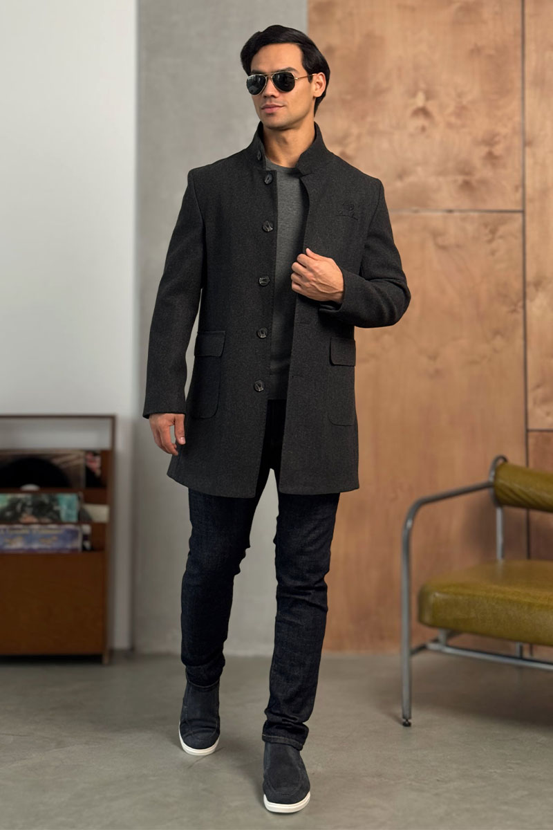 Loro Piana Мужское пальто серого цвета