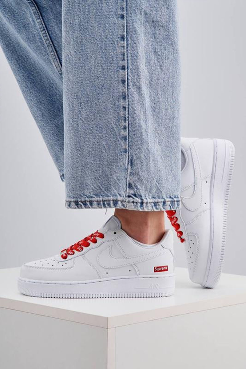 Nike Кроссовки Supreme x AF1 - White / Red 