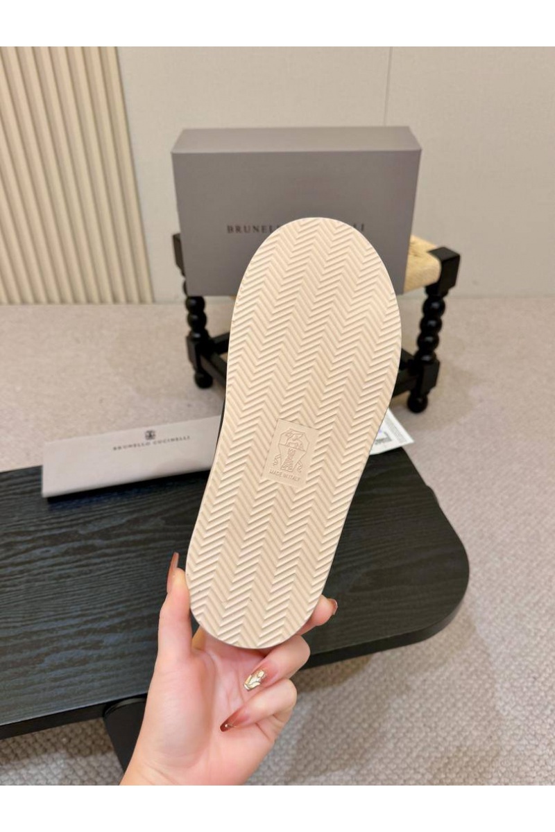 Brunеllо Сuсinеlli Кожаные шлёпанцы Crossover