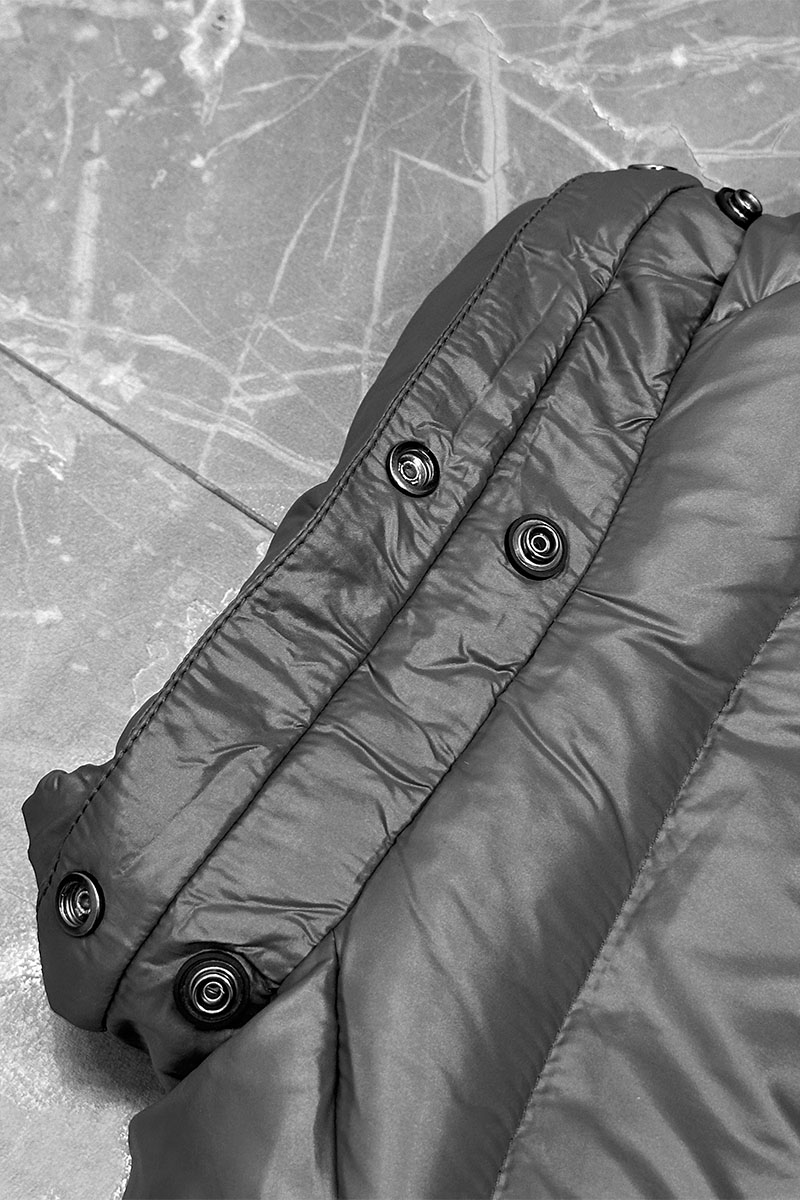 Moncler Мужской жилет logo-patch - Grey 