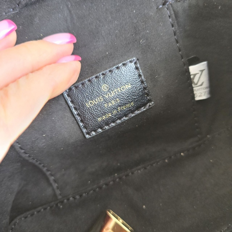 Chаnеl Кожаная сумка Chanel 28x15 см