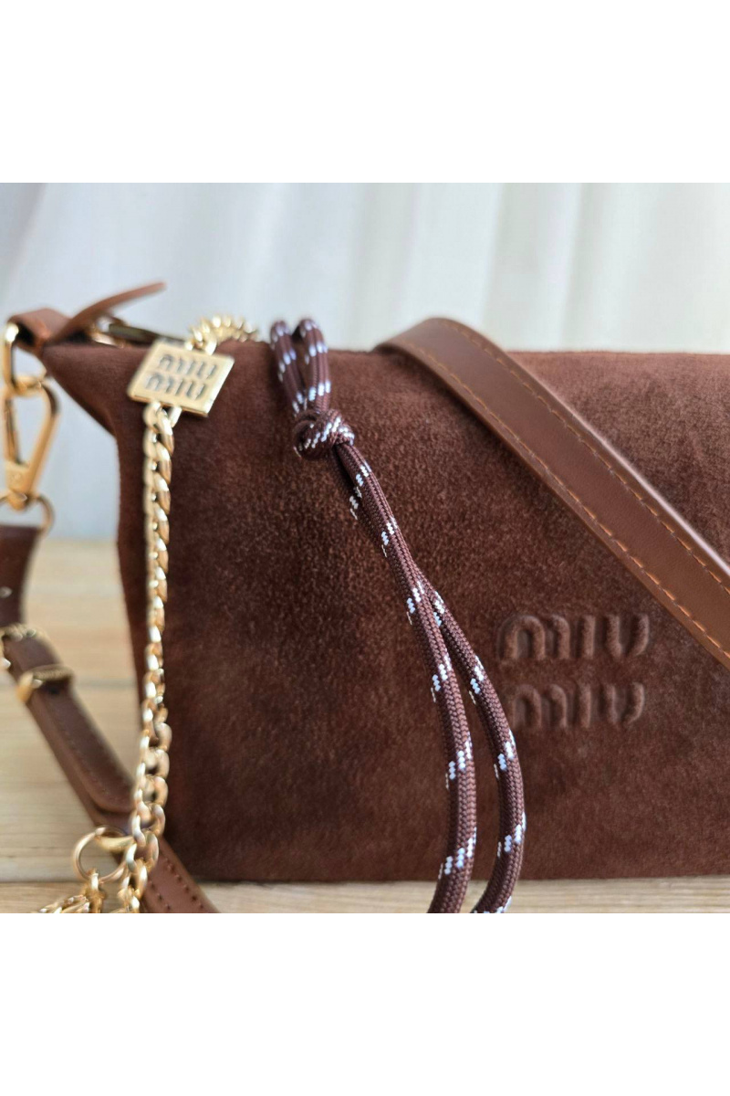 MIU MIU Замшевая сумка 22x14 см