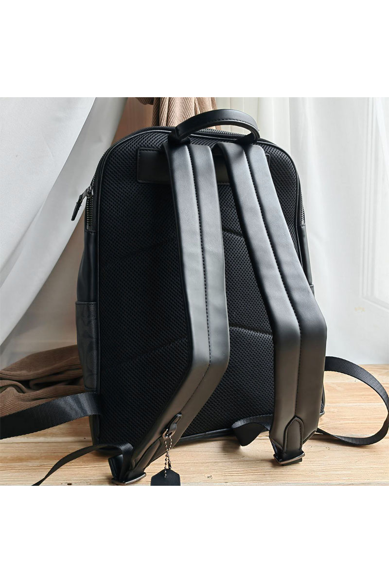 Coach Кожаный рюкзак Coach monogram 40x30 см