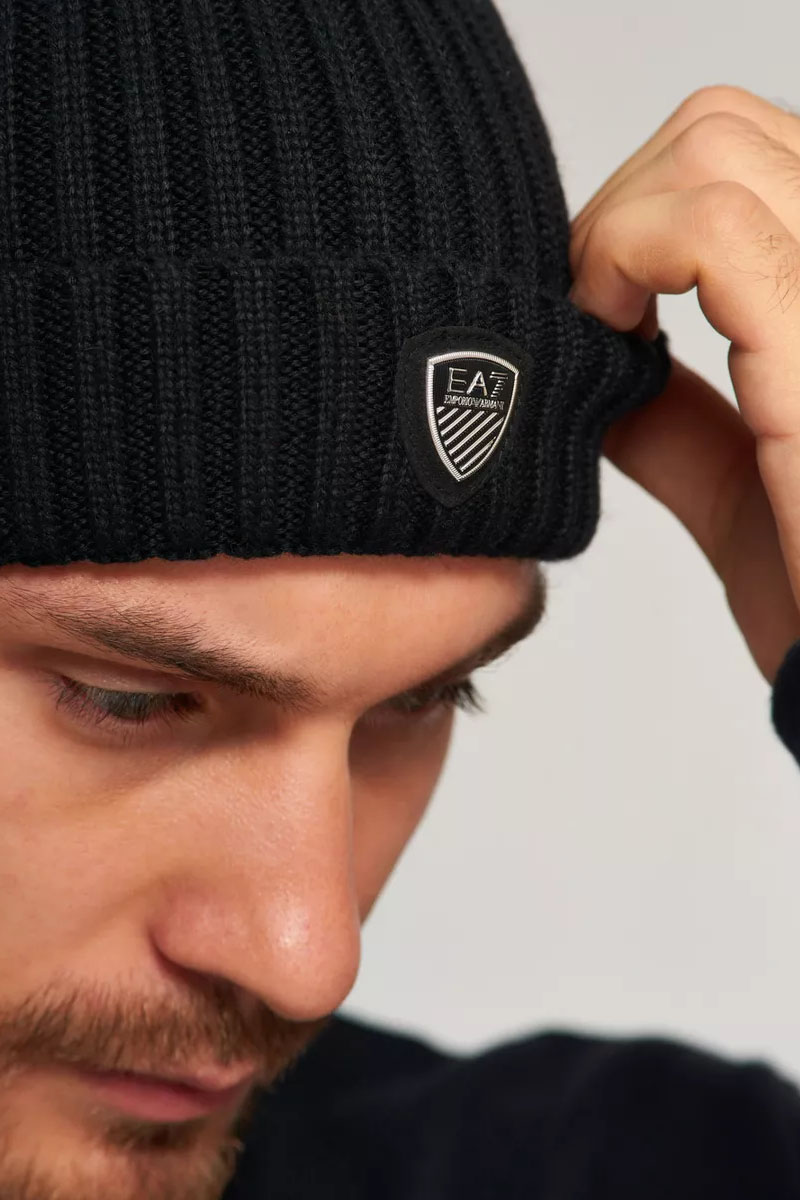Emporio Armani EA7 Шапка logo-plaque - Black 