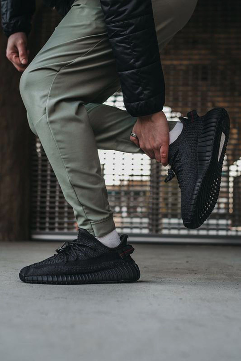 Adidas Кроссовки Yeezy Boost 350 V2 - Triple Black Premium