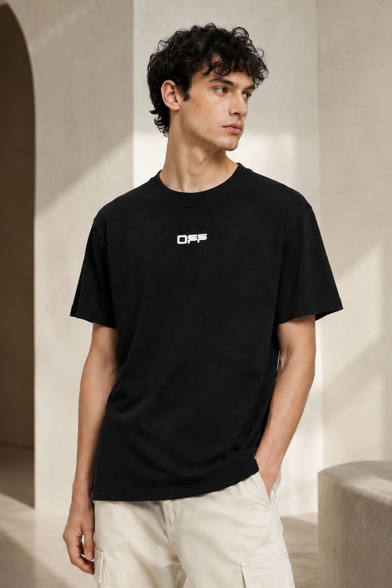 Off-White Чёрная оверсайз футболка "Cabin Baggage"