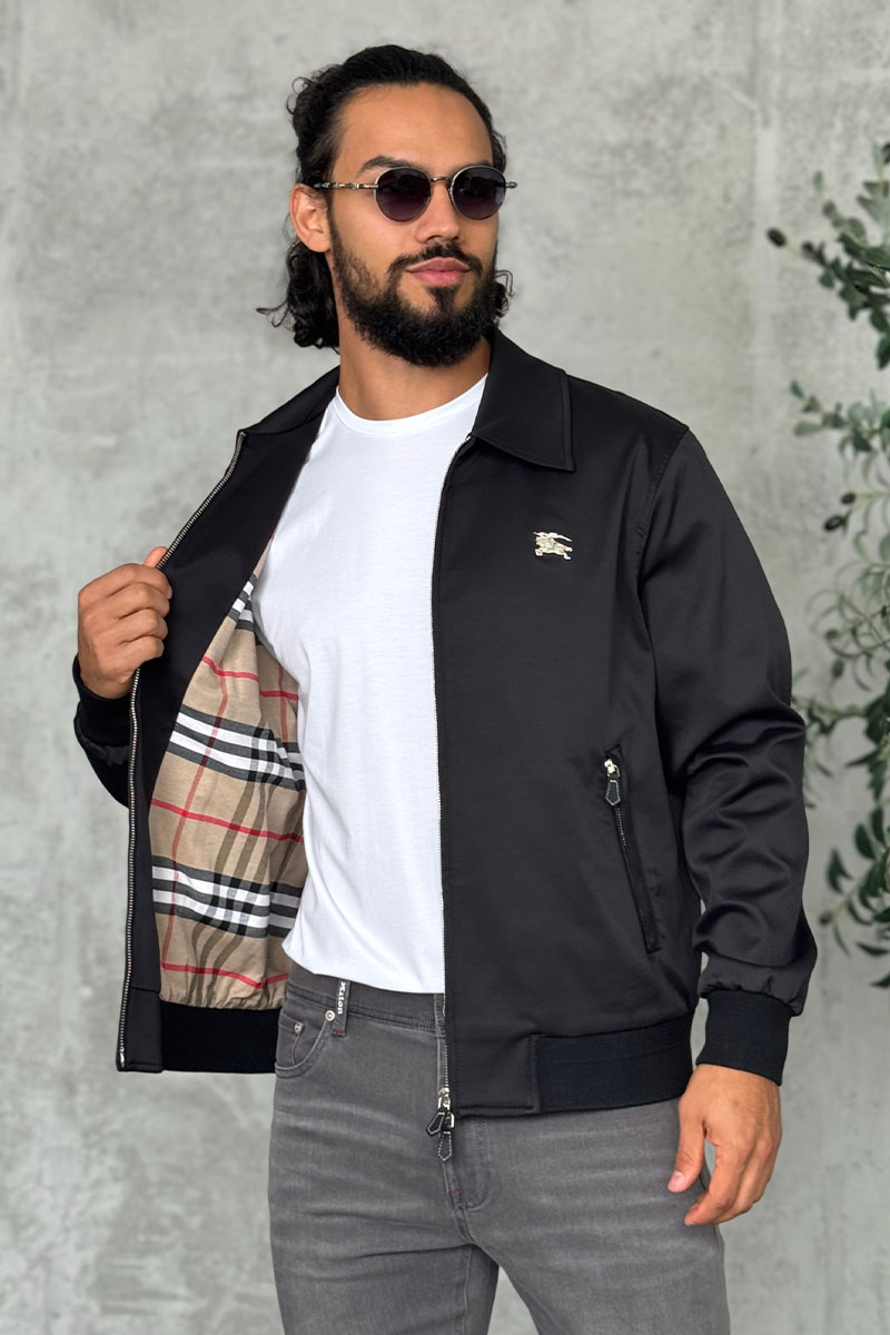 Burberry Мужская чёрная куртка Equestrian Knight