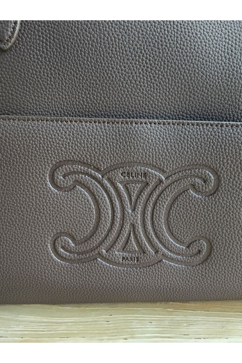 Celine Кожаная сумка Triomphe 44x26 см