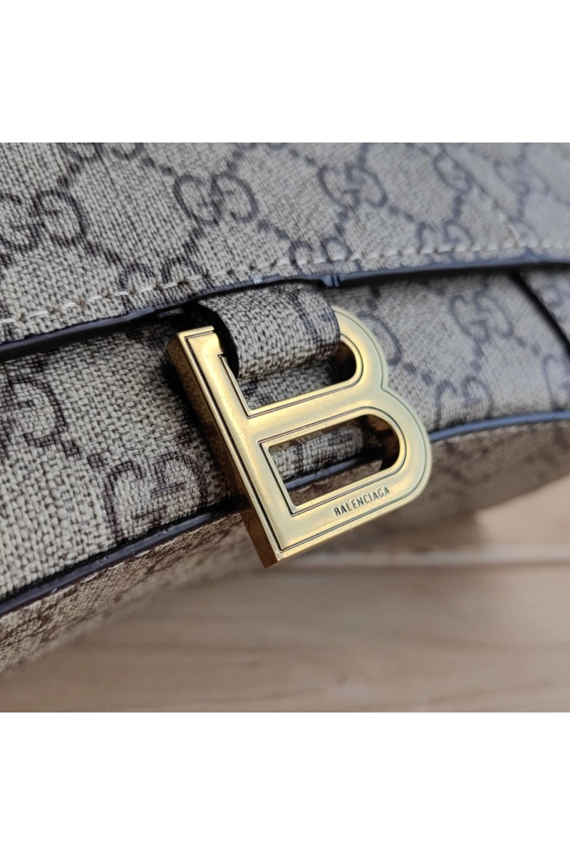 Balenciaga Сумка Hourglass Hacker Aria Supreme 23x13 см