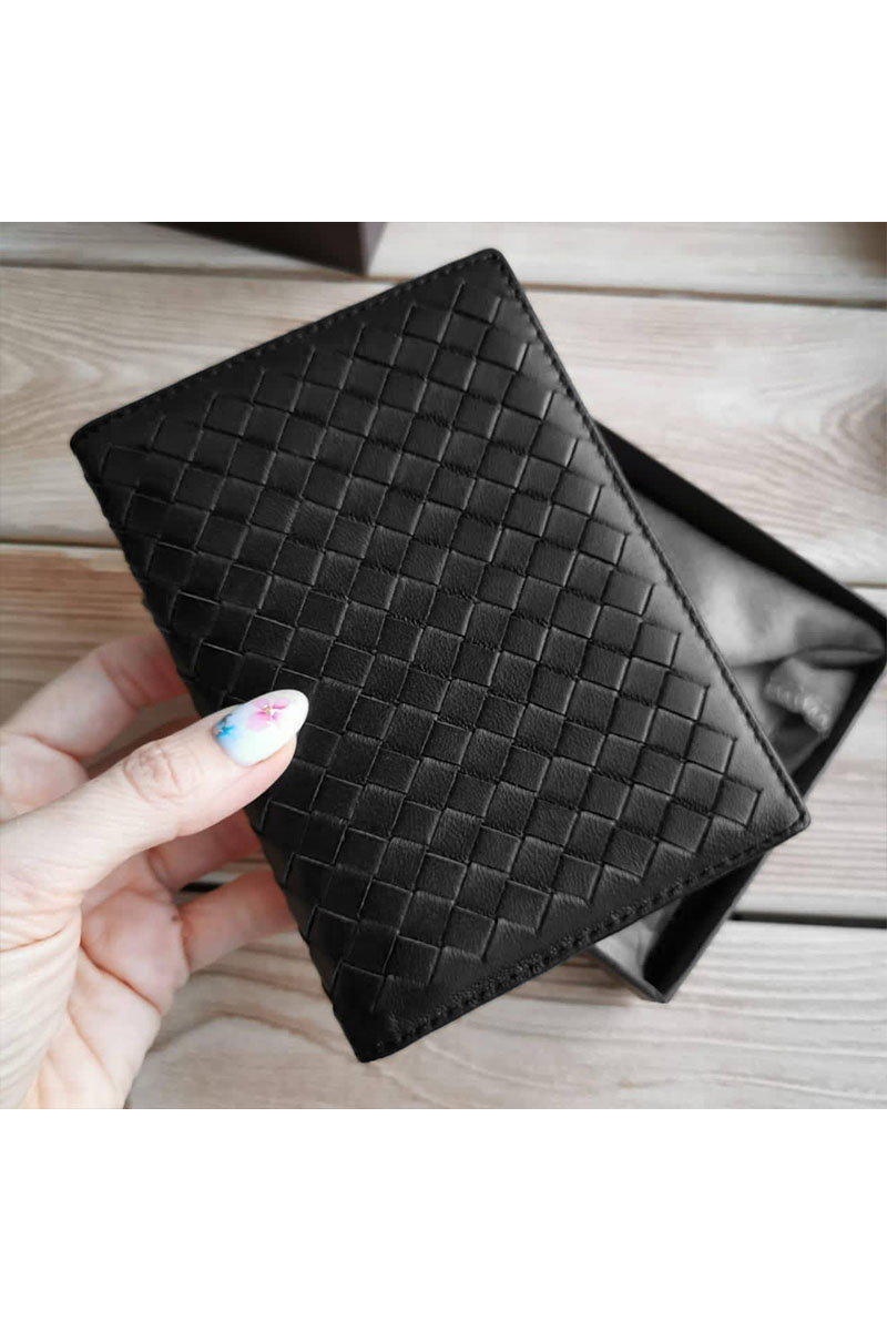 BV Кожаная обложка на паспорт - Black