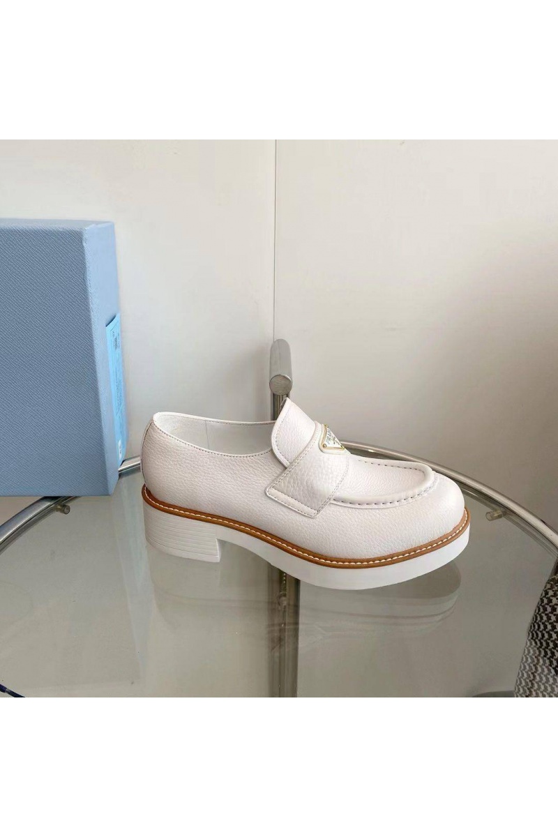 Prada Женские кожаные лоферы Premium - White