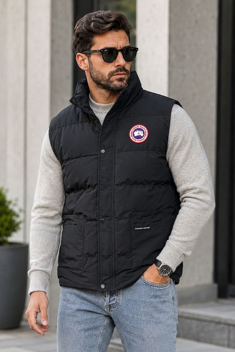Canada Goose Жилет чёрного цвета logo-patch 