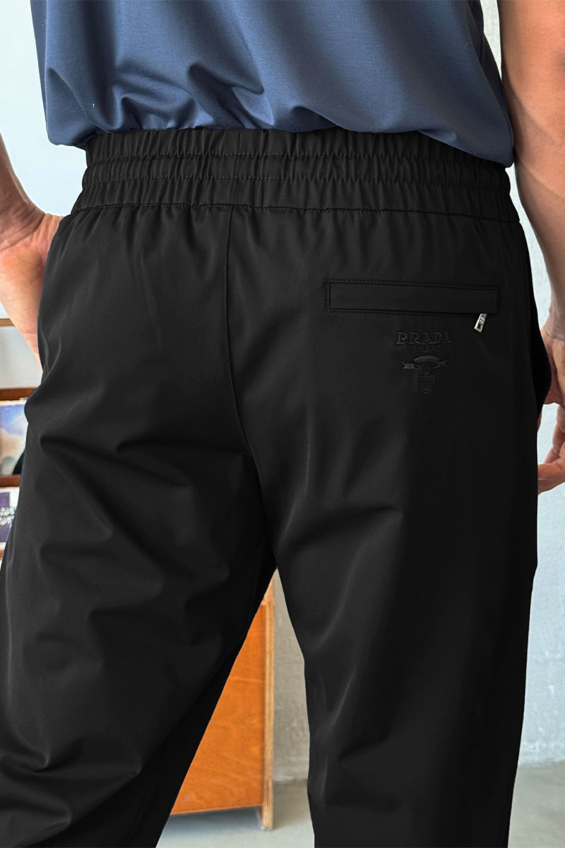 Prada Мужские штаны чёрного цвета