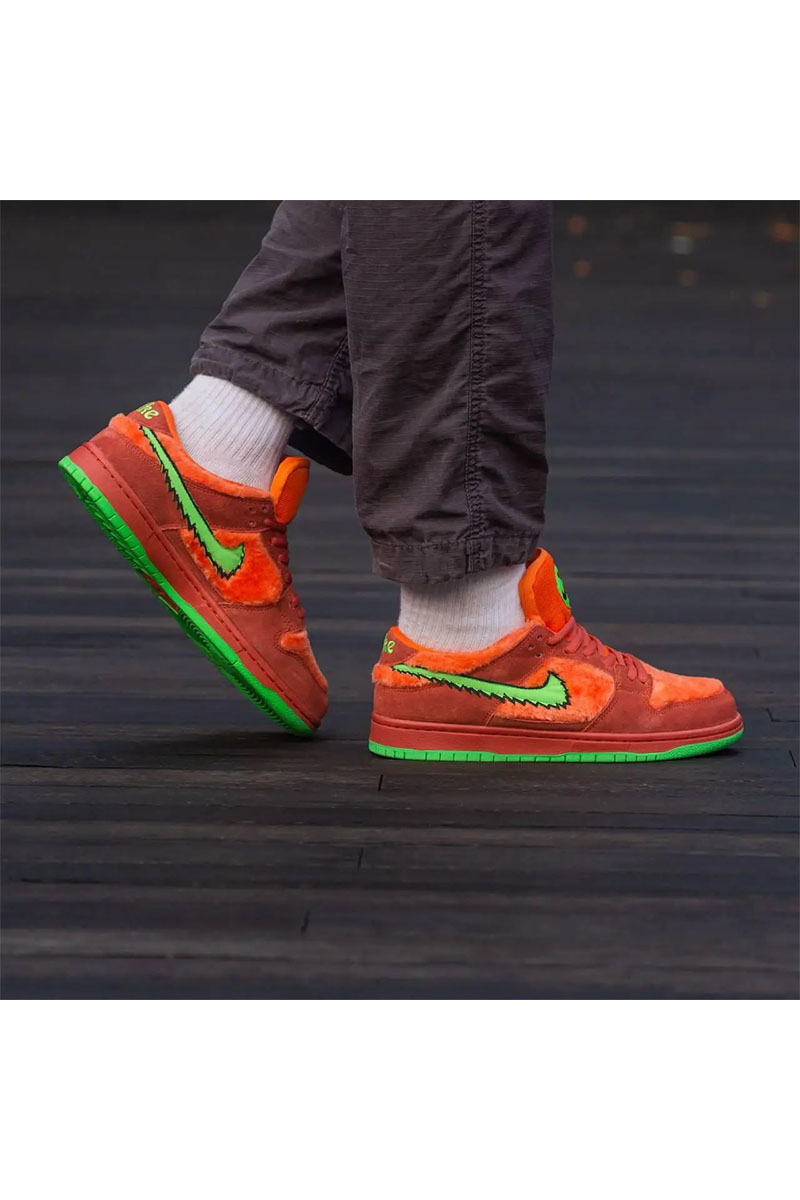 Nike Кроссовки Grateful Dead x SB Dunk Low "Orange Bear"